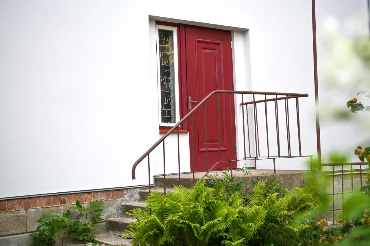 Zagorski Apartment 2 Kuressaare Exterior photo